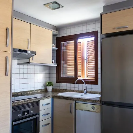 Apartamento A 50 Metros De La Playa, Luminoso Y Acogedor Oliva