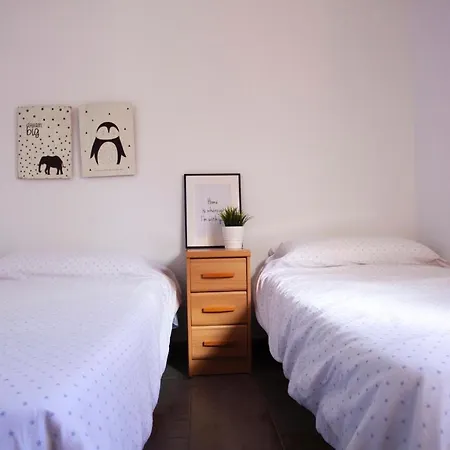 A 50 Metros De La Playa, Luminoso Y Acogedor Apartamento Oliva