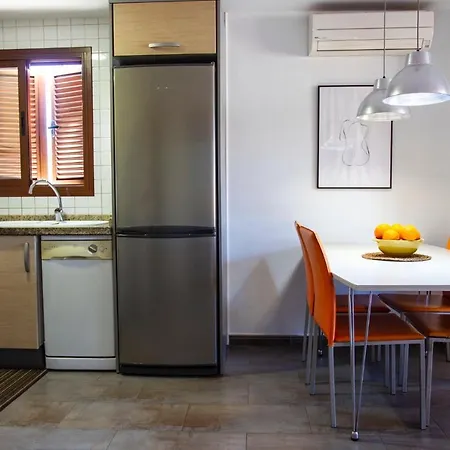 A 50 Metros De La Playa, Luminoso Y Acogedor * 올리바