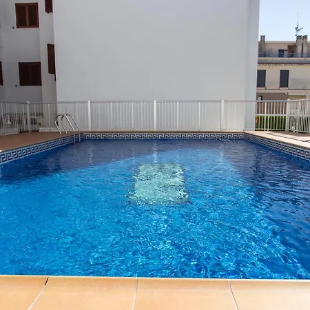 Apartamento A 50 Metros De La Playa, Luminoso Y Acogedor Oliva